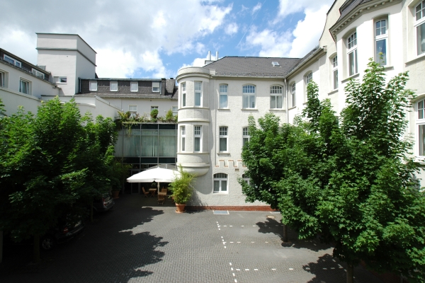 Dom Hotel Limburg (Limburg an der Lahn)